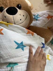 おくるみ　巻き方 早産　低出生体重　胎児発育不全