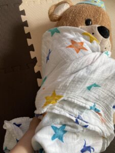 おくるみ　巻き方 早産　低出生体重　胎児発育不全