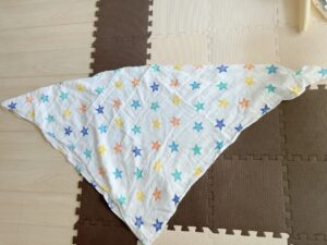 おくるみ　巻き方 早産　低出生体重　胎児発育不全